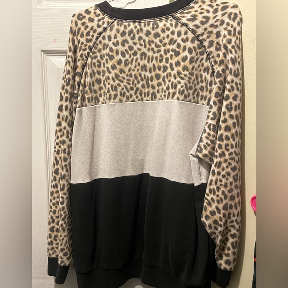 Victoria Secret Pink cheetah sweatshirt - Picture 3 of 3